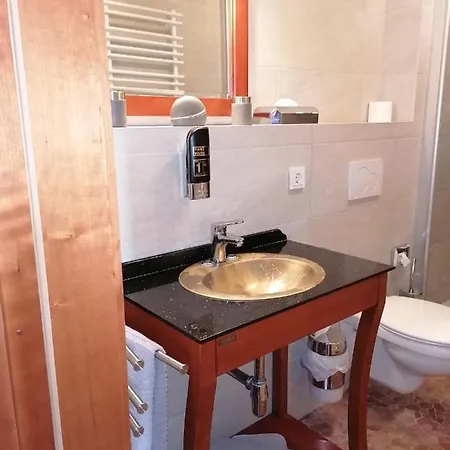 Hotel Riverside In Hitdorf Am Rhein - Zentral An Der A1 Und 59 Leverkusen