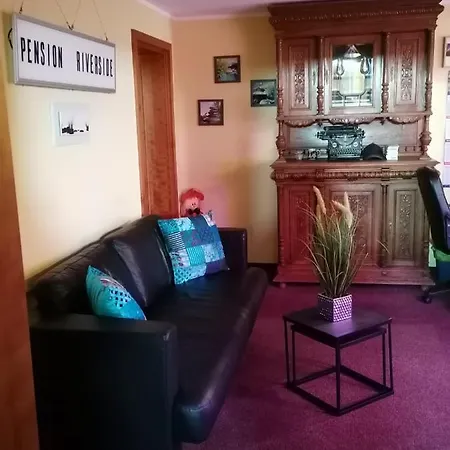 Riverside In Hitdorf Am Rhein - Zentral An Der A1 Und 59 3* Leverkusen