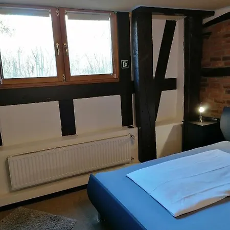 Riverside In Hitdorf Am Rhein - Zentral An Der A1 Und 59 Hotel