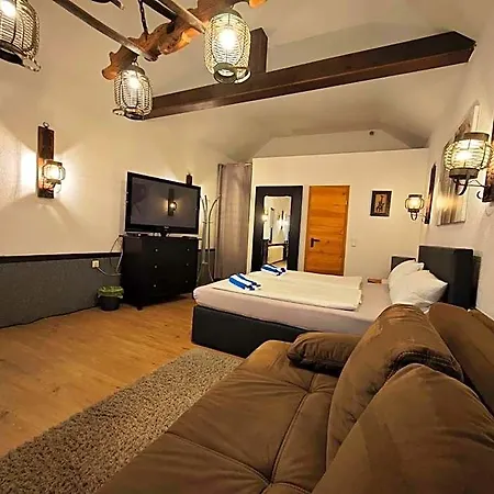 Riverside In Hitdorf Am Rhein - Zentral An Der A1 Und 59 Hotel 3*