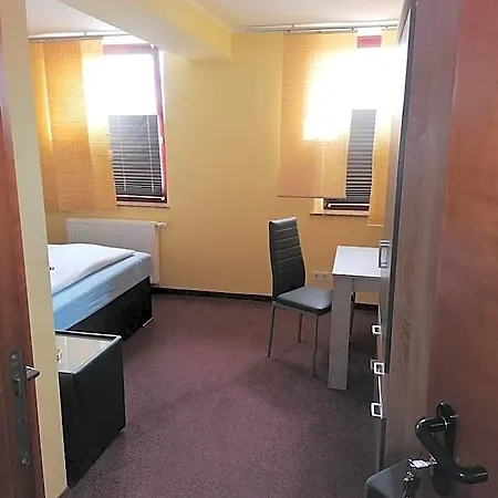 Hotel Riverside In Hitdorf Am Rhein - Zentral An Der A1 Und 59 Leverkusen