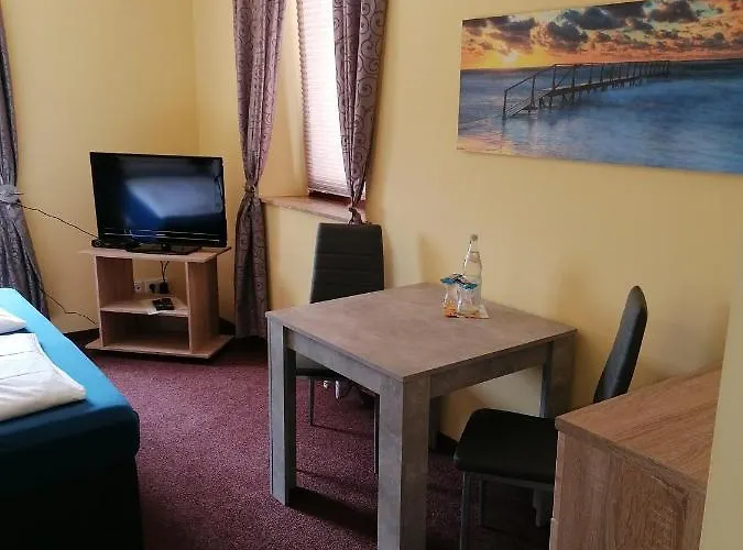 Riverside In Hitdorf Am Rhein - Zentral An Der A1 Und 59 3*