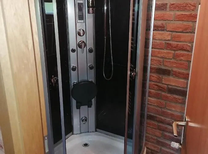 Riverside In Hitdorf Am Rhein - Zentral An Der A1 Und 59 Ξενοδοχείο 3*