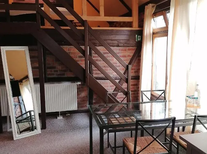 Riverside In Hitdorf Am Rhein - Zentral An Der A1 Und 59