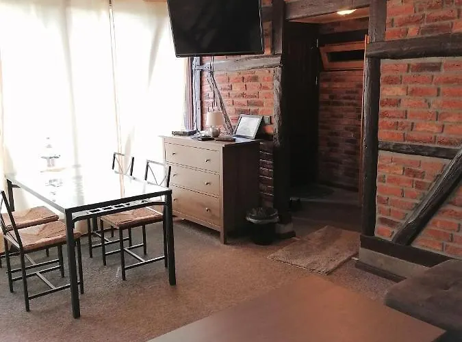 Hotel Riverside In Hitdorf Am Rhein - Zentral An Der A1 Und 59