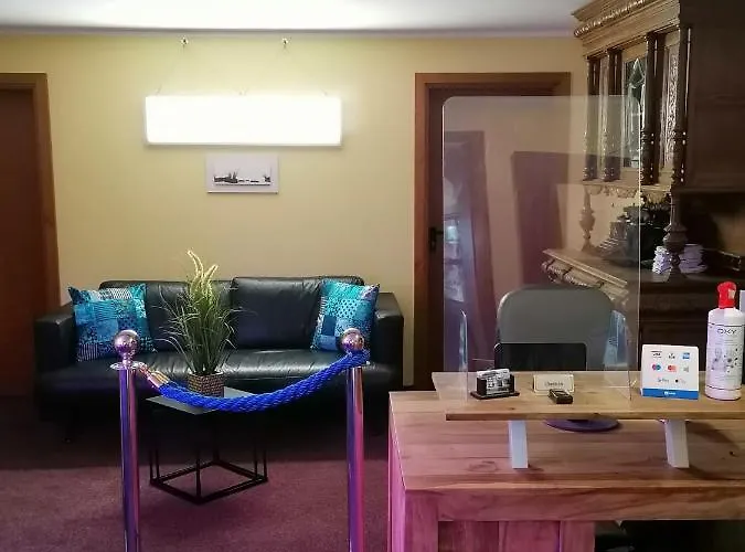 Ξενοδοχείο Riverside In Hitdorf Am Rhein - Zentral An Der A1 Und 59