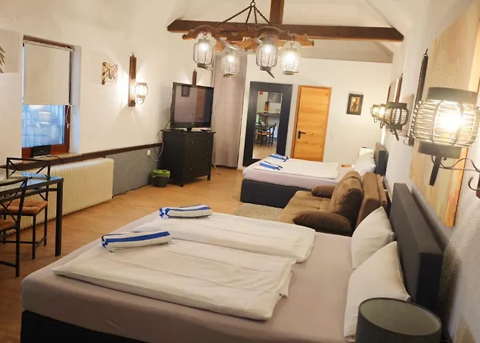 Riverside In Hitdorf Am Rhein - Zentral An Der A1 Und 59 Leverkusen