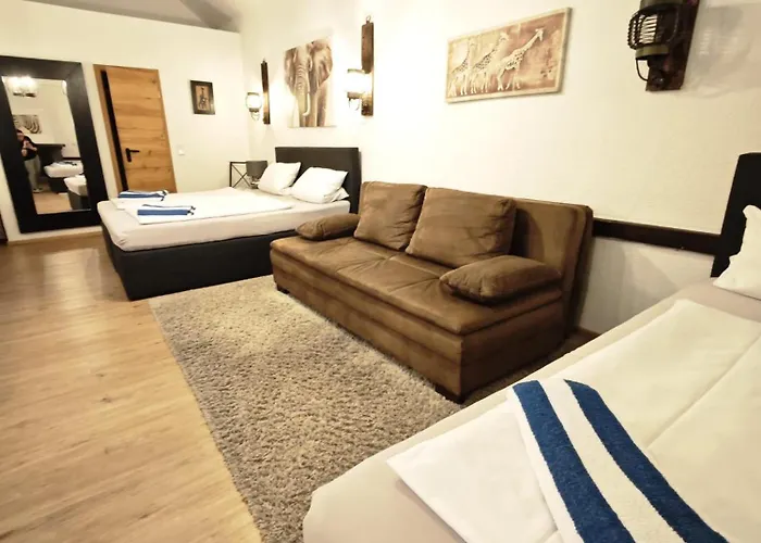 Hotel Riverside In Hitdorf Am Rhein - Zentral An Der A1 Und 59 3*